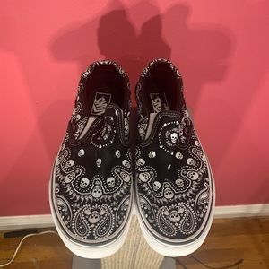 Vans skull bandana slip ins size 9